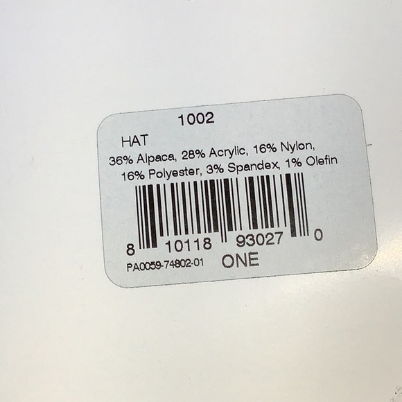 Pacas Alpaca Beanie - New! - Picture 2 of 3